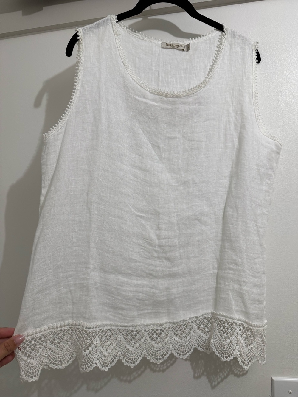 Women’s White Linen Crochet-Hem Tank Top
